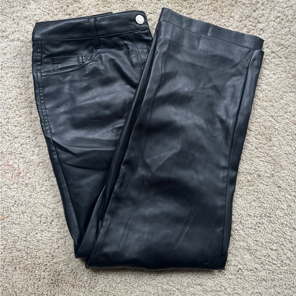 Crescent Size M Vegan Leather Pants - Picture 1 of 4